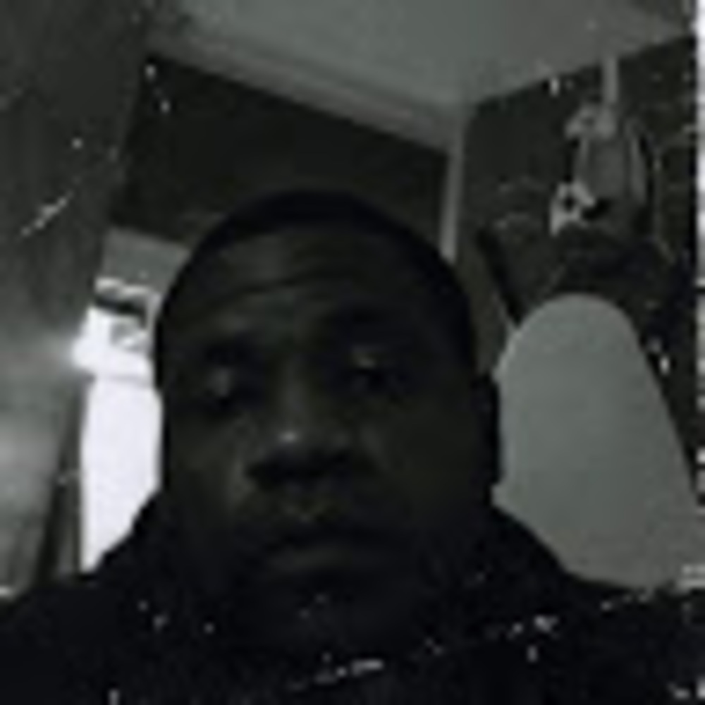 Meet your Posher, Derrick